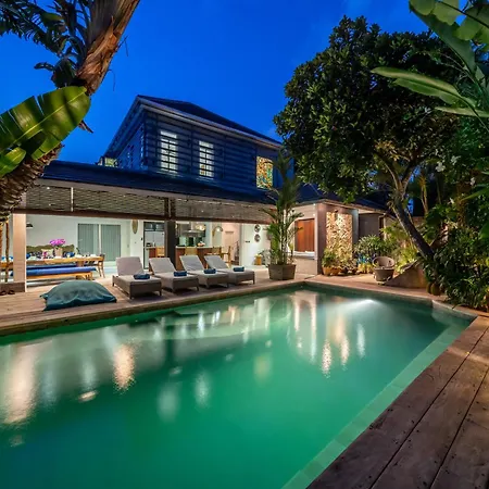 Villa Alchemy Private 4 Bedroom Eat Street 10 Steps To Revolver Cafe-2