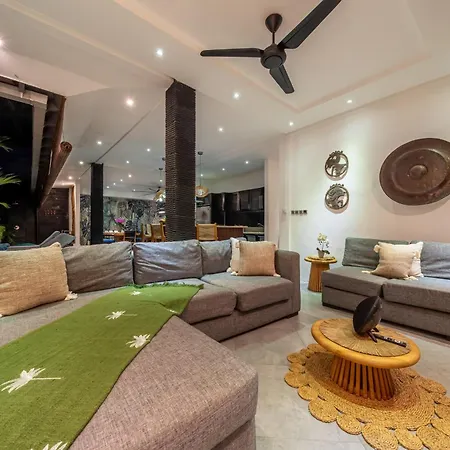 Villa Alchemy Private 4 Bedroom Eat Street 10 Steps To Revolver Cafe-2