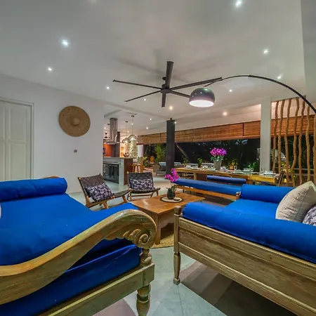 Villa Alchemy Private 4 Bedroom Eat Street 10 Steps To Revolver Cafe-3