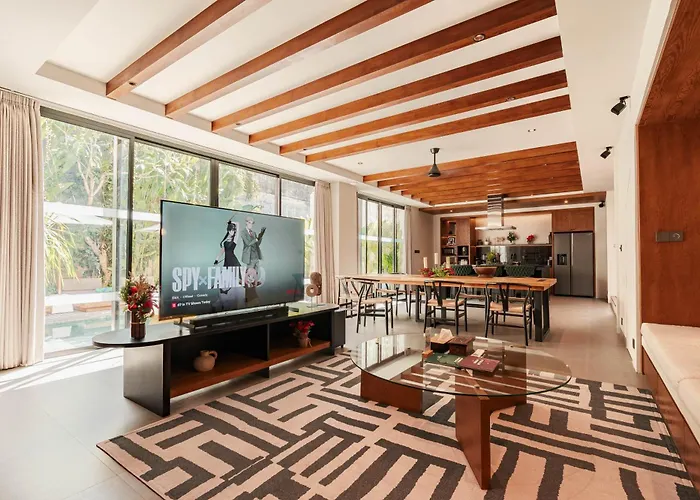 The Urban Retreat Seminyak Private Pool Villas With Butler For Families & Groups